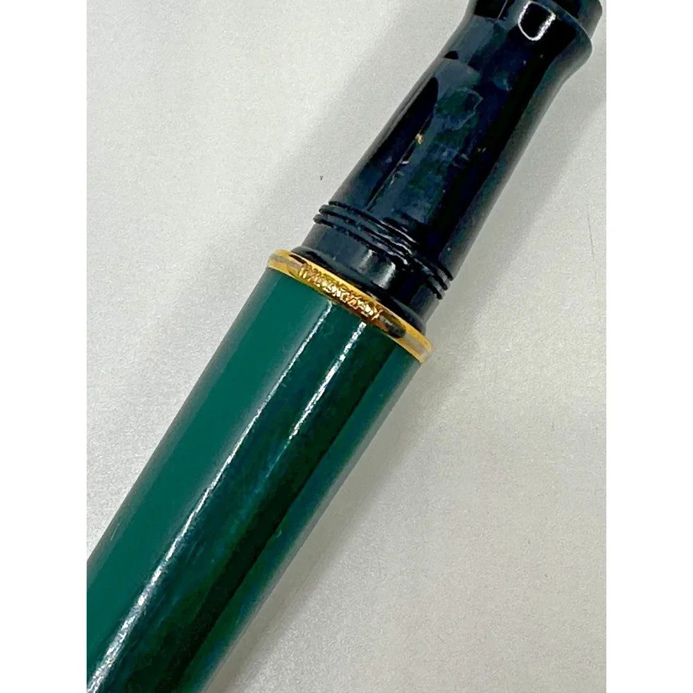 Waterman Fountain Pen Solid Green Gold Nib Trim France